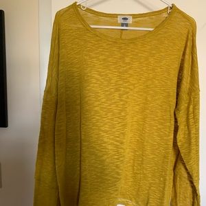 Women’s casual sweater